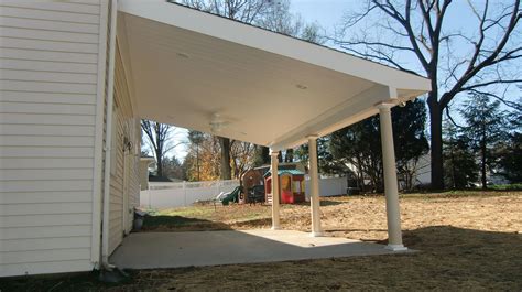 outdoor overhangs with roof deck